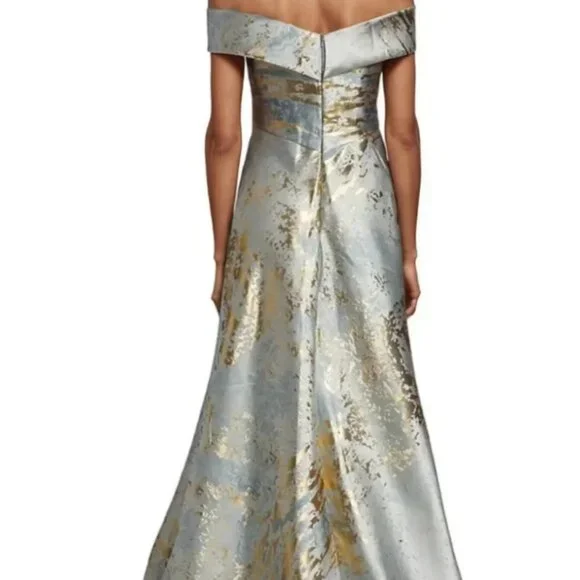 Rene Ruiz Off-the-Shoulder Brocade Gown in Light Blue and Gold Size 6